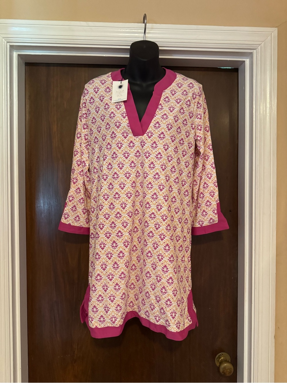 Aqua et Sol Cover up - NWT